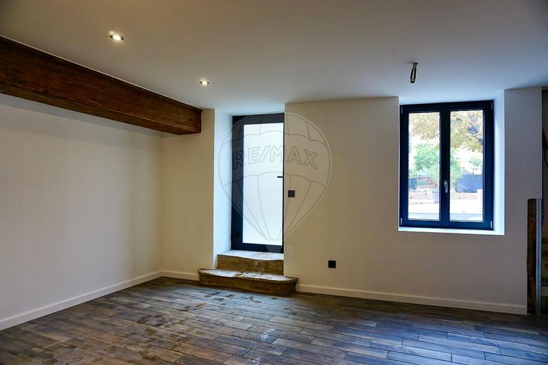 Maison de village - 200 m² - 7 pièces