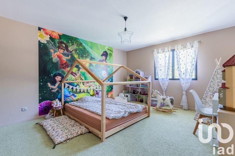 Maison - 195 m² - 6 pièces