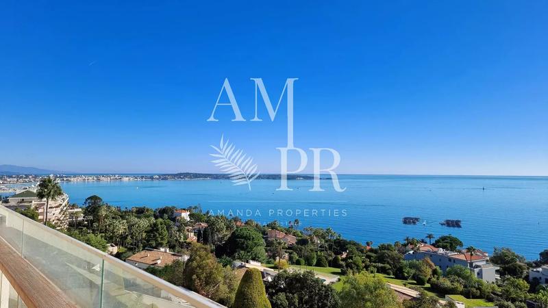 Appartement - 128 m² - 4 pièces