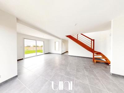 Maison - 118 m² - 6 pièces