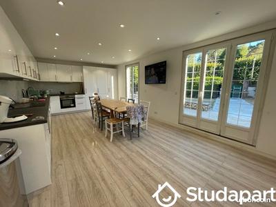 Chambre - 16 m² - 1 pièce