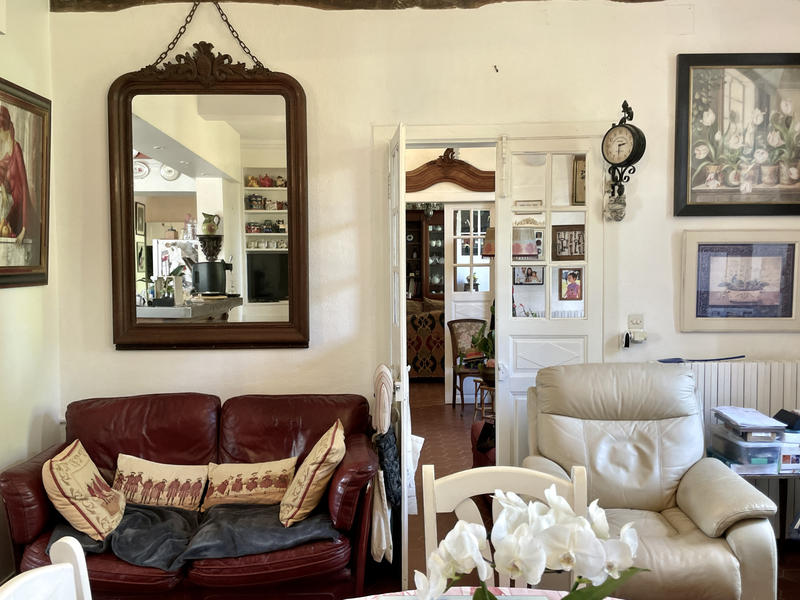 Maison - 206 m² - 8 pièces