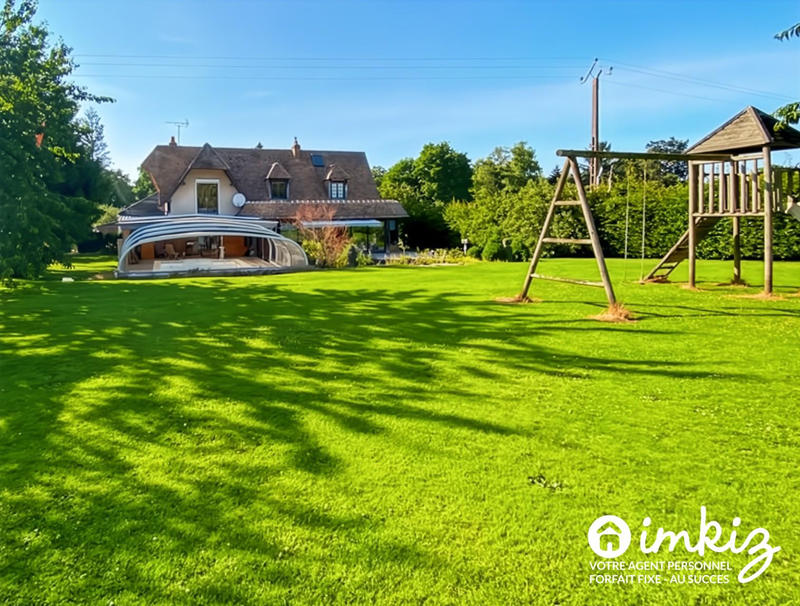 Maison - 214 m² - 4 pièces