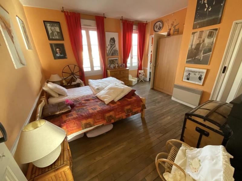 Immeuble - 203 m² - 10 pièces