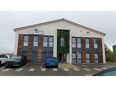 Local commercial - 56 m² - 1 pièce