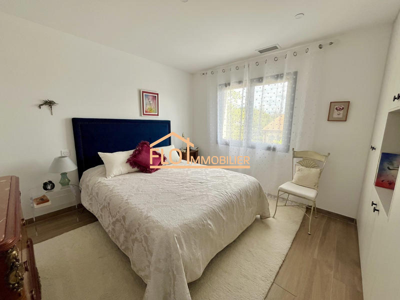 Villa - 144 m² - 5 pièces