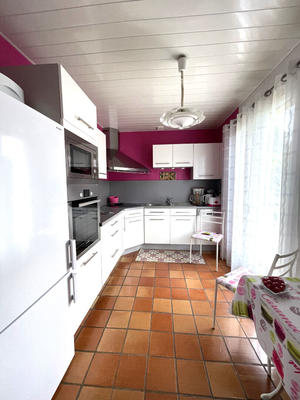 Maison - 110 m² - 5 pièces