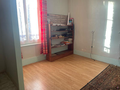 Maison - 215 m² - 10 pièces