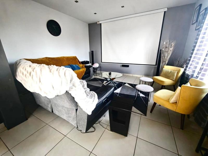 Maison - 220 m² - 8 pièces