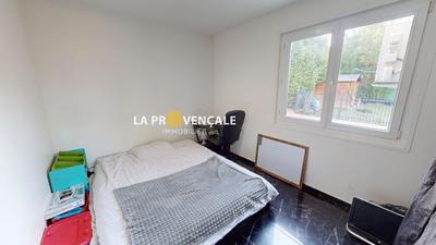 Maison - 166 m² - 5 pièces