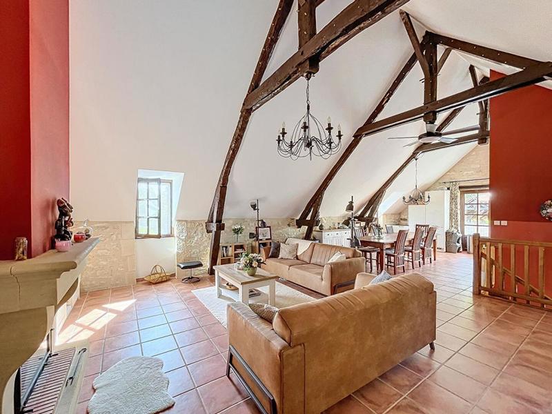 Maison - 350 m² - 12 pièces