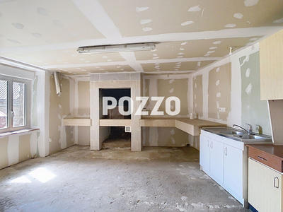 Maison - 166 m² - 7 pièces