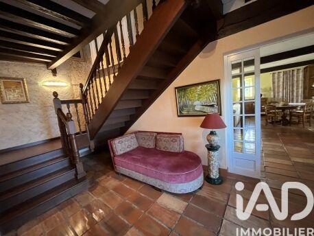 Maison - 200 m² - 7 pièces