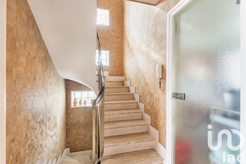 Maison de maîtres - 190 m² - 8 pièces