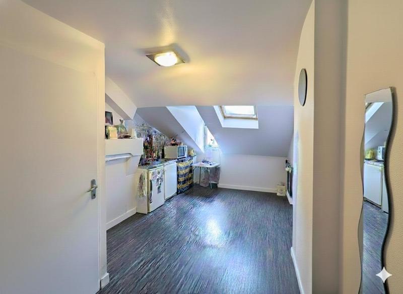 Studio - 14 m² - 1 pièce