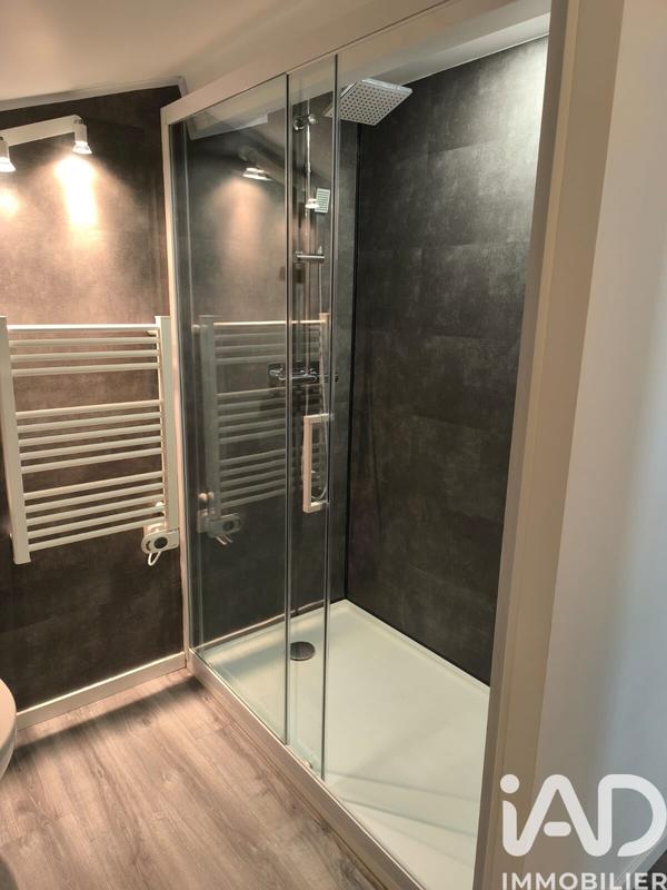 Maison - 164 m² - 8 pièces