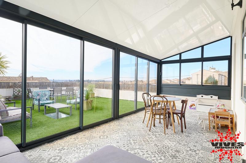 Maison - 295 m² - 7 pièces