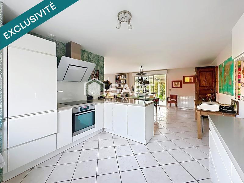 Maison - 152 m² - 6 pièces