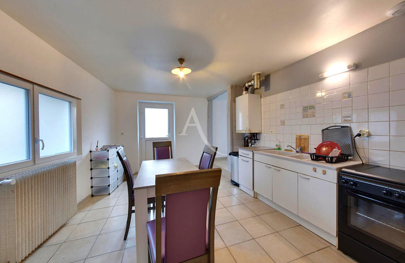 Immeuble - 10 pièces