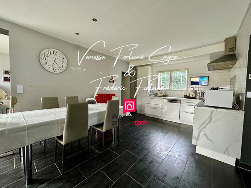 Maison - 150 m² - 5 pièces