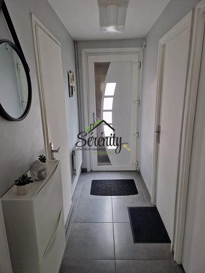 Maison - 96 m² - 6 pièces