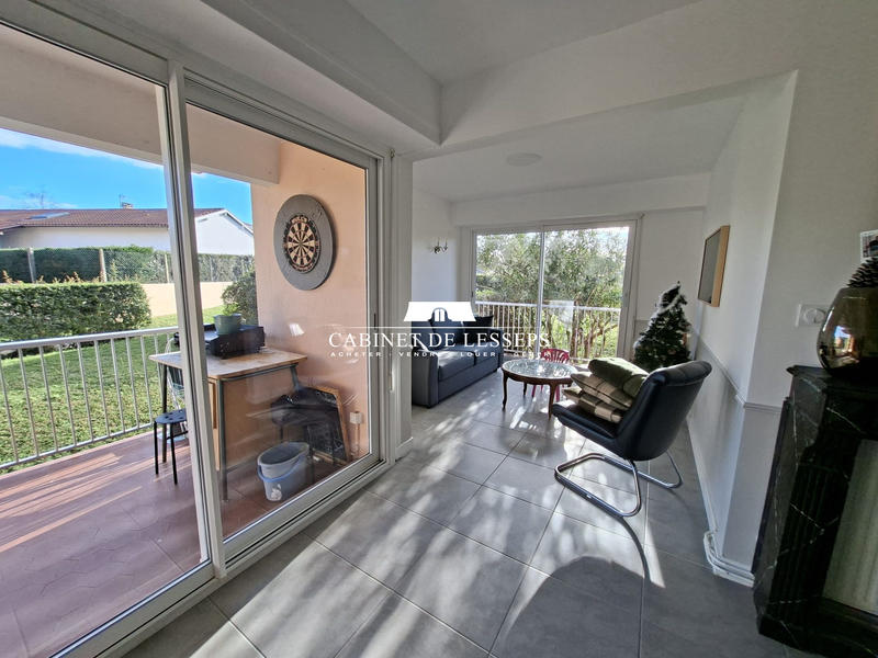 Appartement - 83 m² - 4 pièces