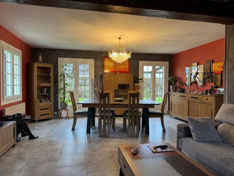 Maison - 176 m² - 5 pièces