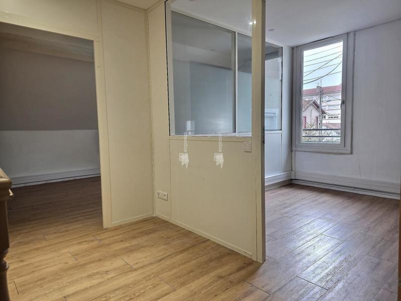 Maison jumelée - 113 m² - 3 pièces