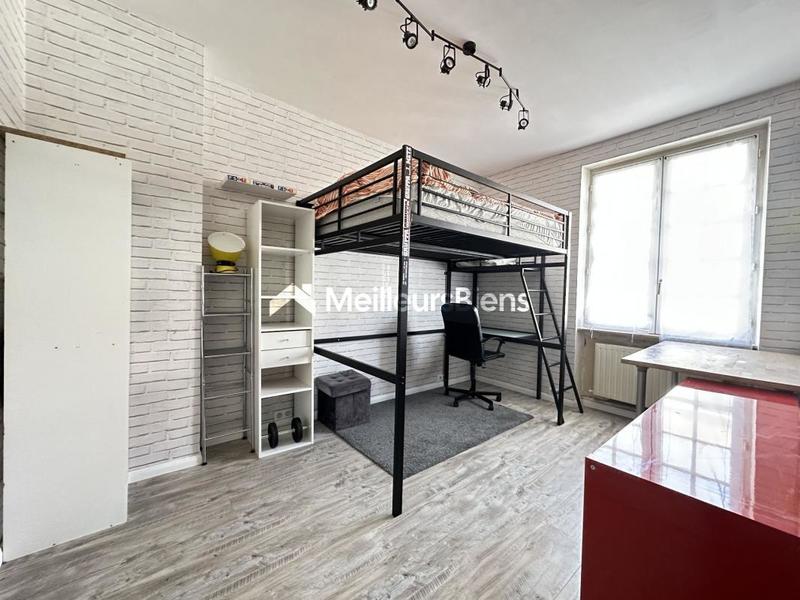 Propriété - 96 m² - 4 pièces