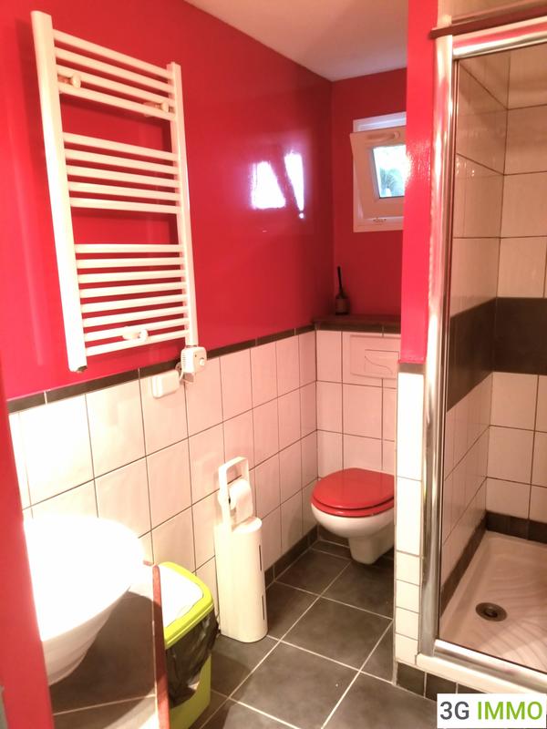 Maison - 152 m² - 8 pièces