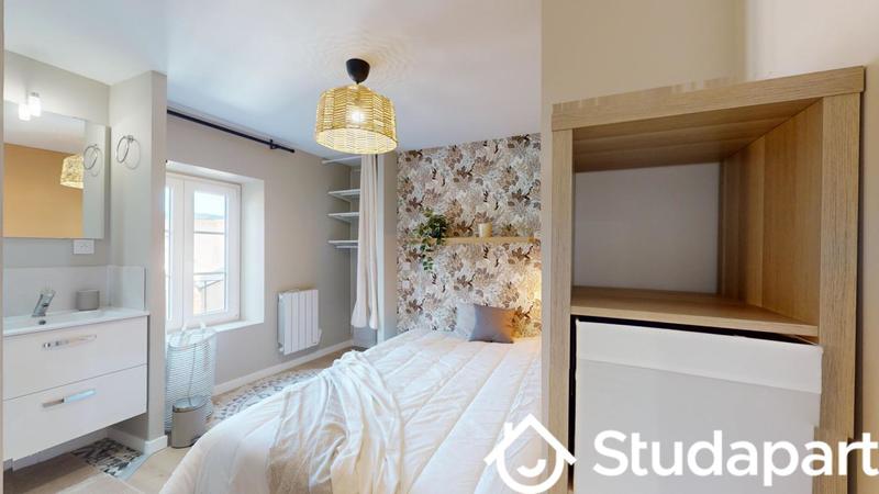 Chambre - 9 m² - 1 pièce