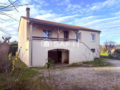 Maison - 87 m² - 4 pièces