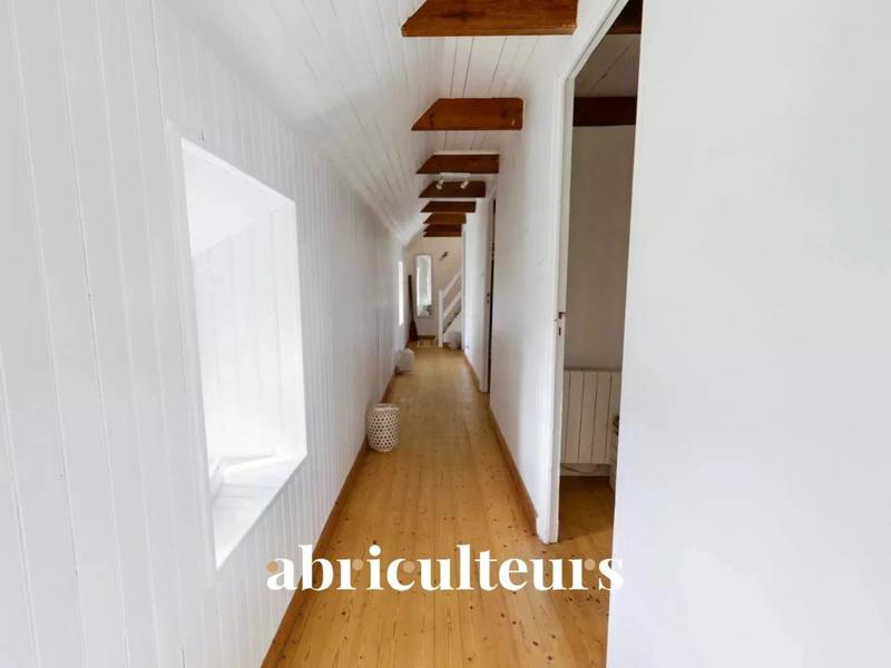 Demeure - 162 m² - 7 pièces