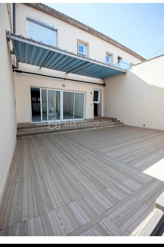 Immeuble - 340 m² - 12 pièces