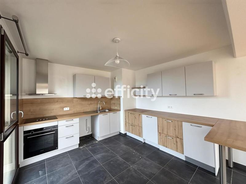 Appartement - 154 m² - 7 pièces