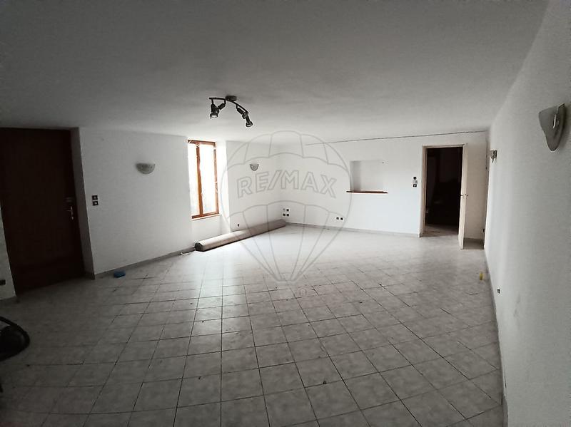 Appartement - 300 m² - 6 pièces