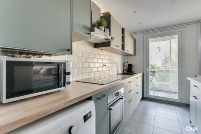 Appartement - 84 m² - 5 pièces