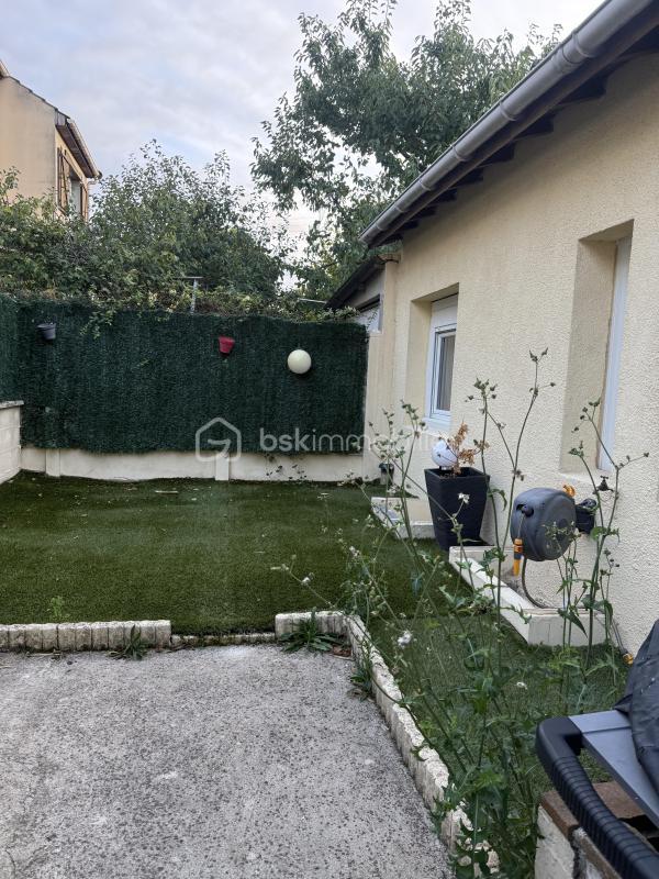 Maison de ville - 85 m² - 4 pièces