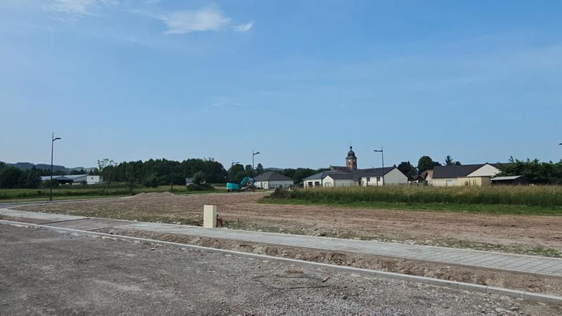 Terrain constructible - 1 084 m²