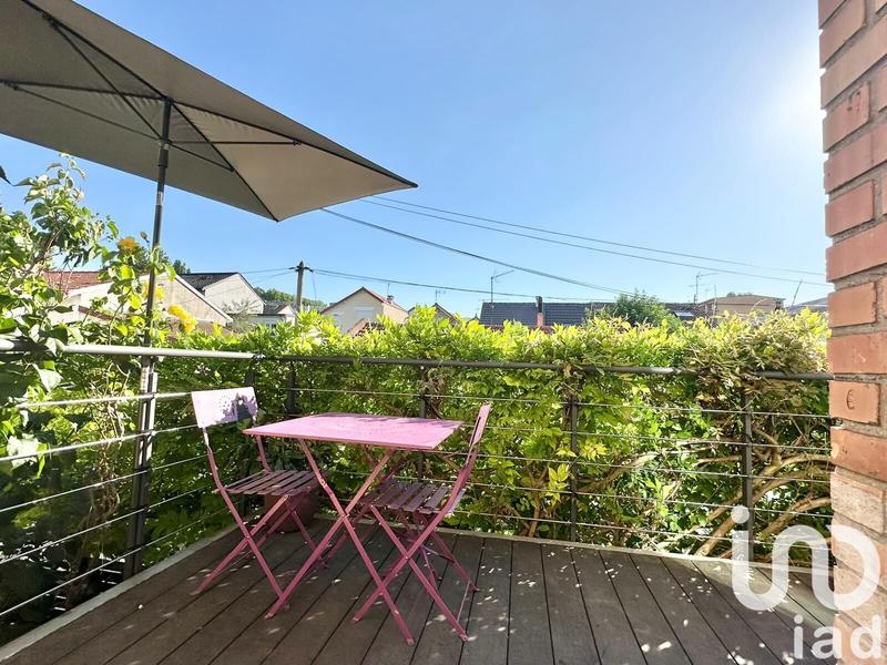 Maison - 195 m² - 6 pièces