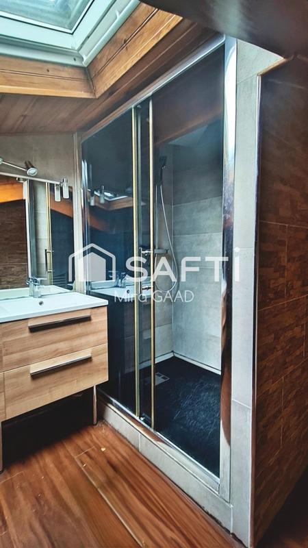 Maison - 192 m² - 5 pièces