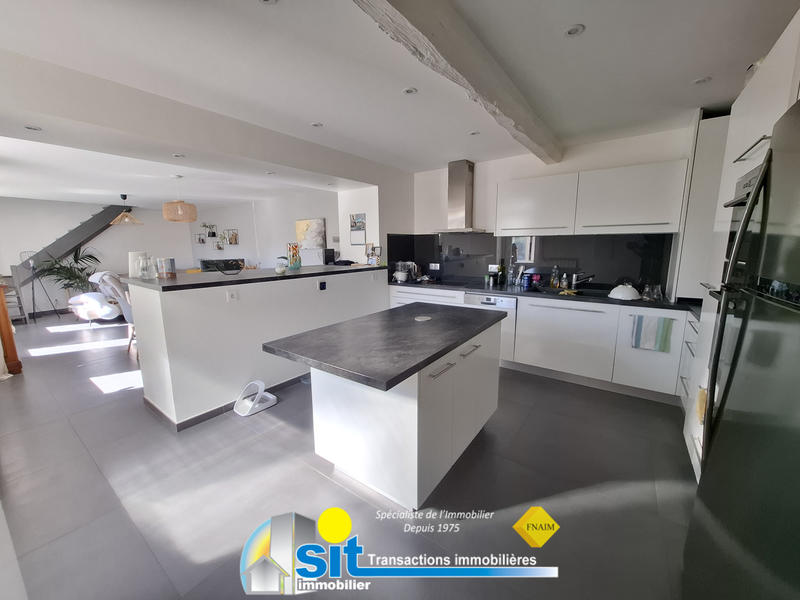 Maison - 100 m² - 6 pièces