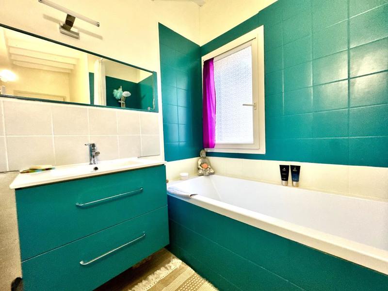 Appartement - 99 m² - 3 pièces