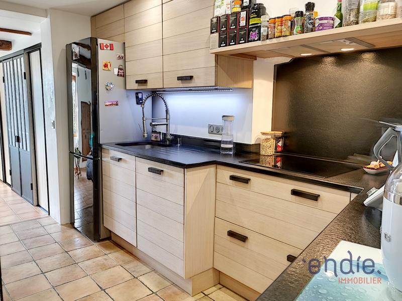 Maison - 95 m² - 4 pièces