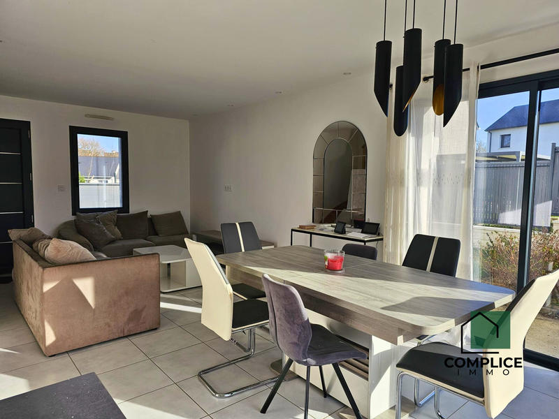 Maison contemporaine - 101 m² - 5 pièces
