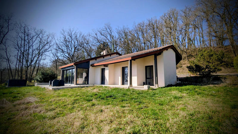 Maison - 142 m² - 5 pièces