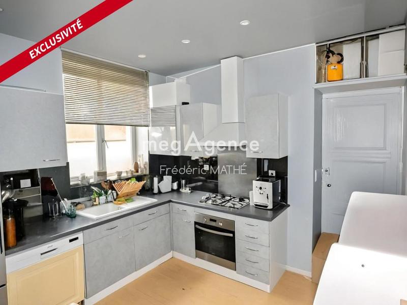 Appartement - 100 m² - 4 pièces