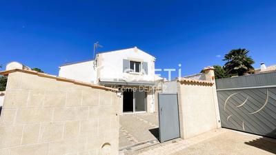 Maison - 92 m² - 4 pièces