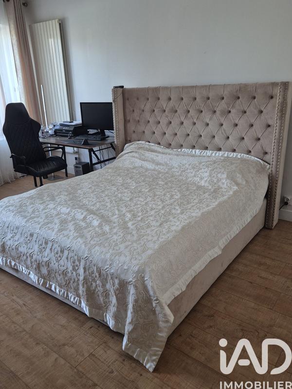 Maison - 140 m² - 7 pièces