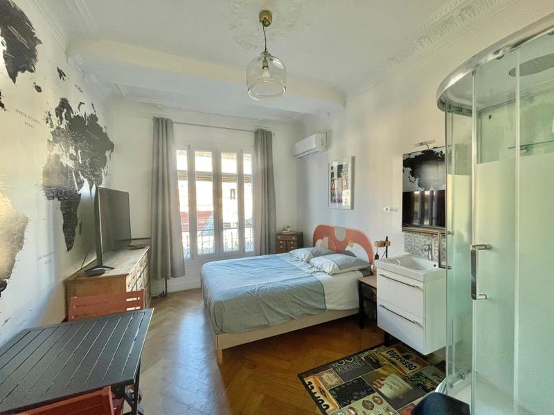 Appartement - 95 m² - 4 pièces